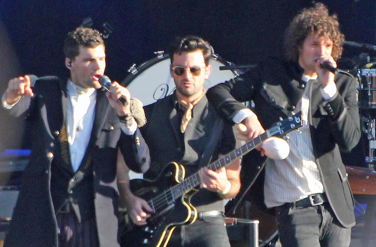 for KING & COUNTRY